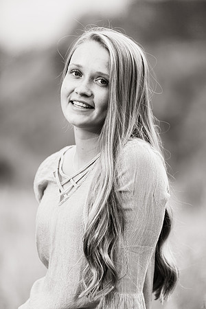 Claire-7677